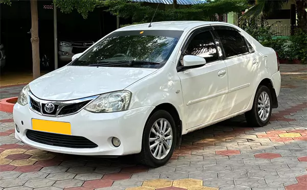 Toyota Etios AC Taxi in Jaipur for Local Sightseeing